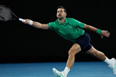 Avustralya Açık'ta Novak Djokovic ve Iga Swiatek, 4. tura çıktı