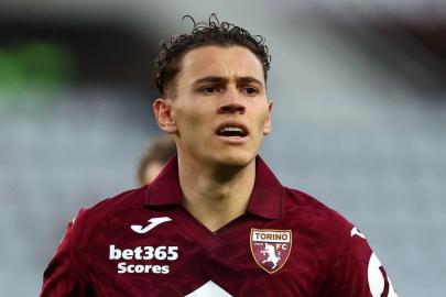 Beşiktaş, Kristjan Asllani transferinde sona yakın