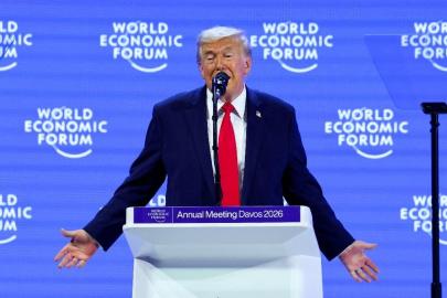 Donald Trump'tan Grönland ve Danimarka'ya: Biz olmasak Almanca konuşurdunuz