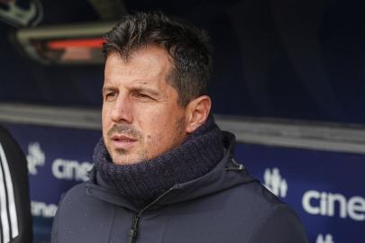 Emre Belözoğlu'nun Kasımpaşa kariyeri kötü başladı