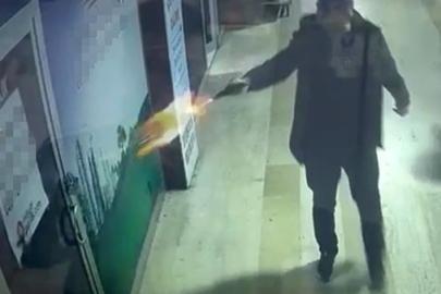 Esenyurt'ta iş yerine kurşun yağmuru