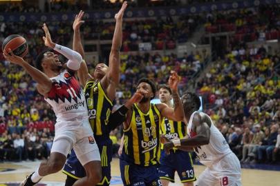 Fenerbahçe, Baskonia'yı eli boş gönderdi