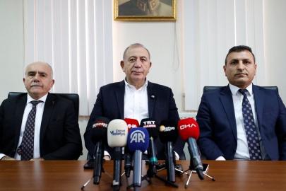 Gürsel Tekin’den disipline sevk edilen Yazıhan Belediye Başkanı’na destek