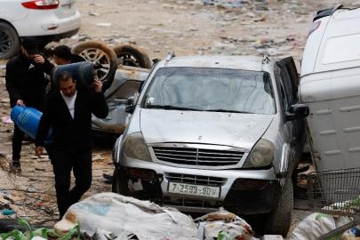 İsrailli yerleşimcilerin, Batı Şeria'daki saldırıları 15 aileyi yerinden etti