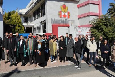 Karne günü velilere kötü sürpriz: "Okula geldiğimizde öğretmenler öğrencilerle ağlıyordu"