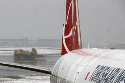 Sabiha Gökçen Havalimanı'nda uçuşlara kar ayarı