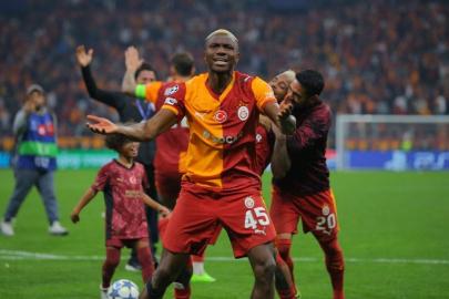 Victor Osimhen, rekor için Manchester City maçına çıkacak