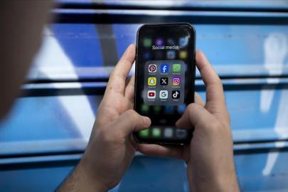 Yüksek takipçili 15 sosyal medya hesabına erişim engeli