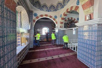 Ardahan’da Ramazan öncesi camilerde temizlik