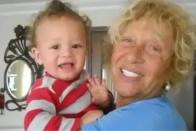 Defne Joy Foster'ın annesi kimdir? Hatice Foster kaç yaşında, nereli?