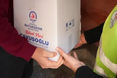 Denizli'de ramazan bereketi kapı kapı yayılıyor