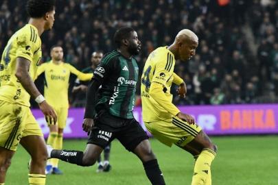 Eski hakemler, Kocaelispor-Fenerbahçe maçının tartışmalı pozisyonlarını yorumladı