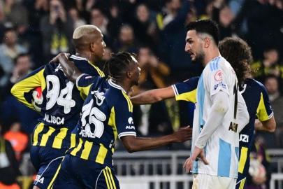 Fenerbahçe, Erzurumspor FK'ya 3 attı