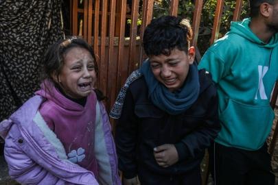 Gazze'de can kaybı 72 bin 27'ye yükseldi