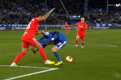 İspanya Kral Kupası'nda futbol tarihine geçecek penaltı