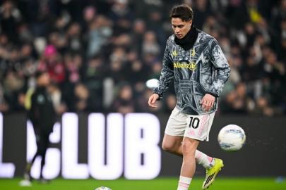 Juventus, Lazio karşısında son dakikada puanı kaptı