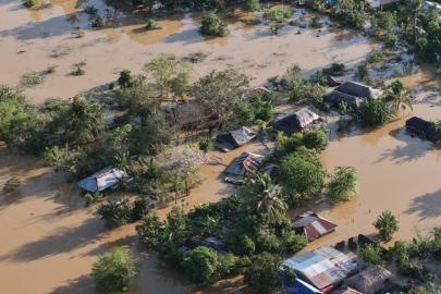 Kolombiya'da sel: 6 kişi hayatını kaybetti