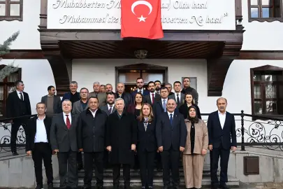 Mansur Yavaş Kalecik’te Hamsi Şöleni’ne katıldı