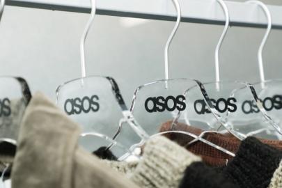 Moda devi 17'nci kattan düşerek öldü