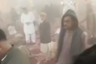 Pakistan'da camiye bombalı saldırı: Çok sayıda ölü ve yaralı var