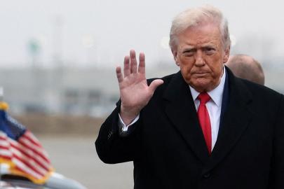 Trump, Yüksek Mahkeme'ye sataşmayı sürdürüyor. "Karar bana daha fazla güç verdi"