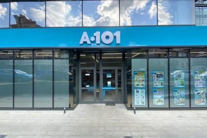 A101 aktüel ürünler kataloğu 26 Mart 2026: 58 inç televizyon, oyuncu masası, 150cc motosiklet ve bahçe ekipmanları bugün satışta