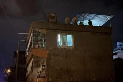 Adana’da bir binanın damında torpillerin patlaması sonucu 1 kişi hayatını kaybetti