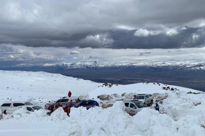 Ağrı Dağı'nda kaybolan kadın dağcı için arama çalışması devam ediyor