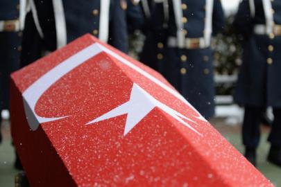 Ağrı'da askeri araç kaza yaptı. Bir asker şehit