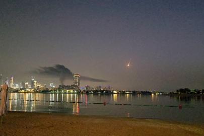 BAE hava sahasını kapattı