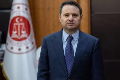 Bakan Gürlek'ten cezaevi nakil araçlarının karıştığı kazaya ilişkin açıklama