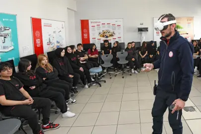 Bursa Osmangazi’de VR destekli afet tatbikatı