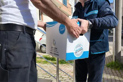 Çayırova'da gıda kolileri ihtiyaç sahiplerine ulaştırılıyor
