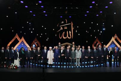 Cumhurbaşkanı Erdoğan: Bir asır önce yazılan kanlı senaryolara izin veremeyiz