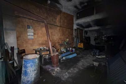 Demircide soba patladı: 1 ölü, 2 yaralı