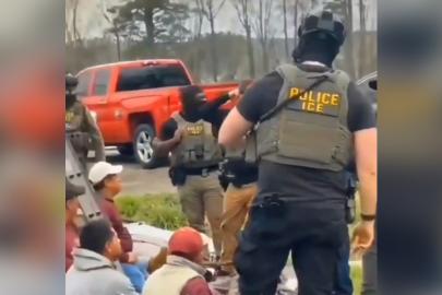 Göçmenlere işini yaptırdı, para ödememek için ICE'ı aradı