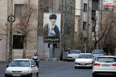 Hamaney'in halefini seçecek Uzmanlar Meclisi vuruldu. Yeni lider kim olacak? İran'dan açıklama yapıldı