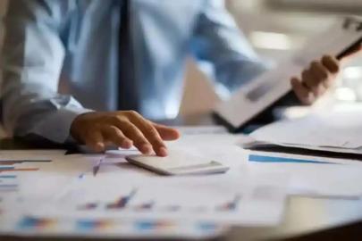 Hizmet üretim endeksi yıllık yüzde 0,4 azaldı