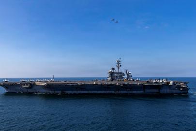 İran: ABD'nin uçak gemisi menzilimize girdiğinde hedef olacak