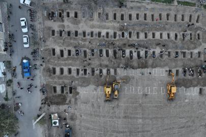 İran Kızılayı: İlkokul saldırısı 2 seferde gerçekleşti 