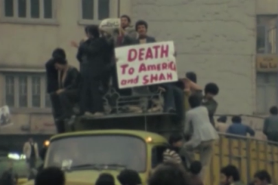 İran'da İslam devriminin taşları nasıl döşendi?