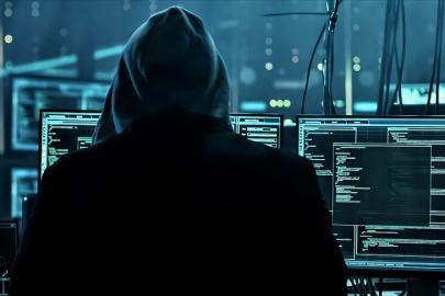 İsrail Hamaney'i nasıl etti? "Tahran'daki trafik kameraları yıllardır hackli"