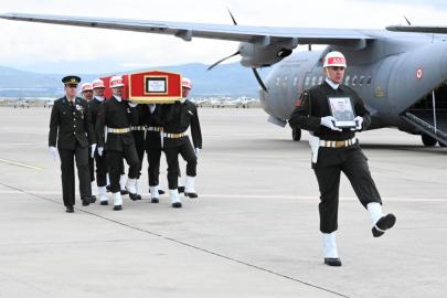 Katar'daki helikopter kazasında şehit olan Binbaşı Sinan Taştekin'e veda