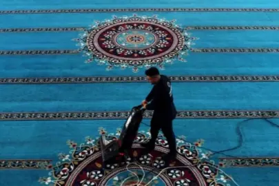 Kayseri Kocasinan'da camiler gül kokuyor