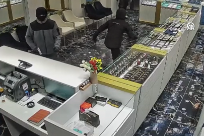 Kuyumcu soygunu: Silah da bilezikler de sahte çıktı