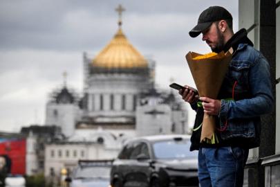 Moskova'da internet kesik. Halk çağrı cihazı ve telsiz alıyor