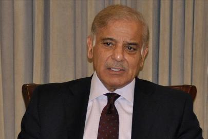 Pakistan’da yakıt krizi eğitimi vurdu. Tüm okullar tatil edildi