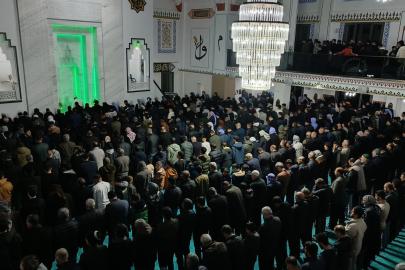 Şanlıurfa’da Kadir Gecesi dualarla ihya edildi