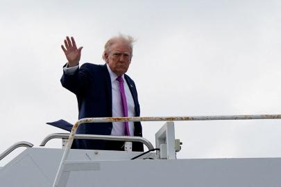 Trump, İran'dan çıkış yolu arıyor: "Hürmüz kapalı kalsa bile savaşı bitirebilir"
