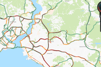 Yola çıkacaklar dikkat! İstanbul'da trafik adım adım ilerliyor